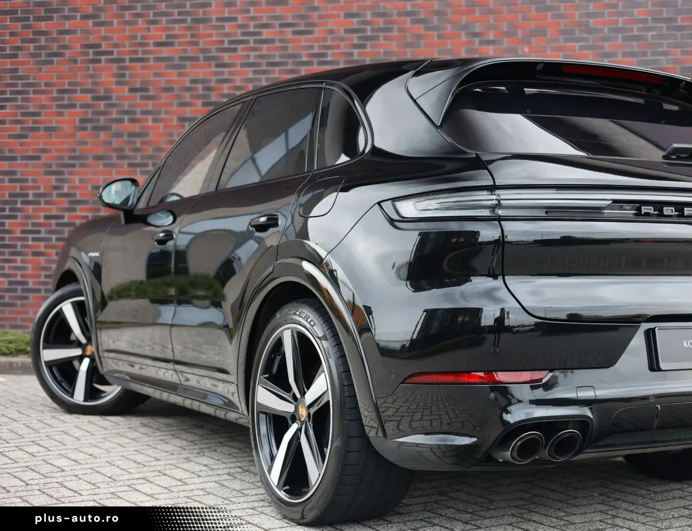 PORSCHE Cayenne E-Hybrid