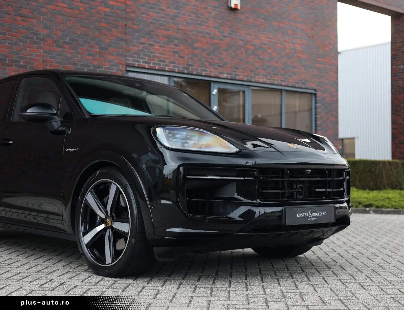 PORSCHE Cayenne E-Hybrid