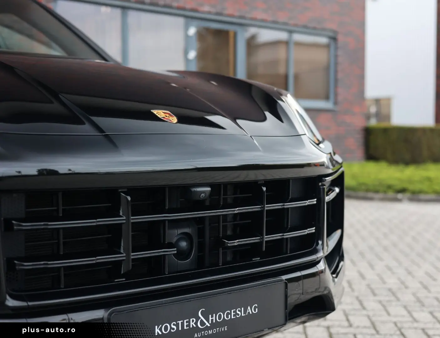 PORSCHE Cayenne E-Hybrid