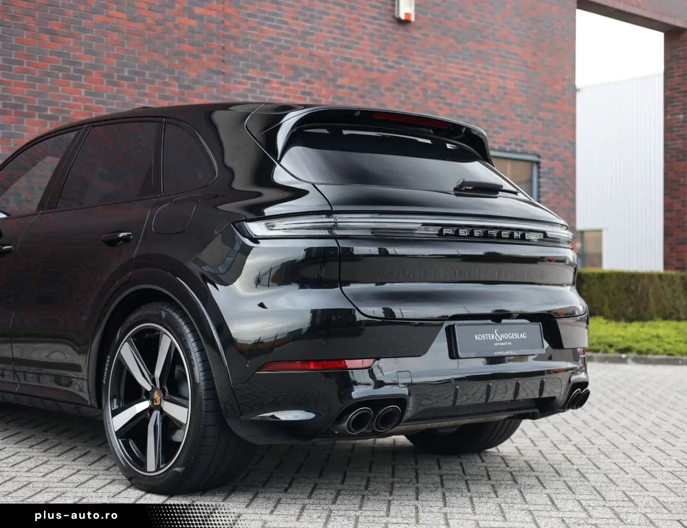 PORSCHE Cayenne E-Hybrid