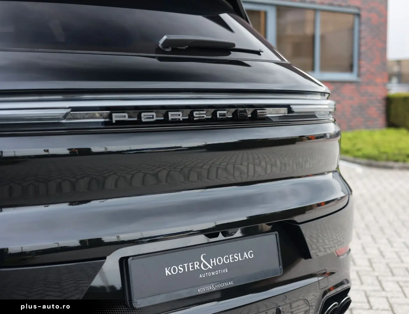 PORSCHE Cayenne E-Hybrid