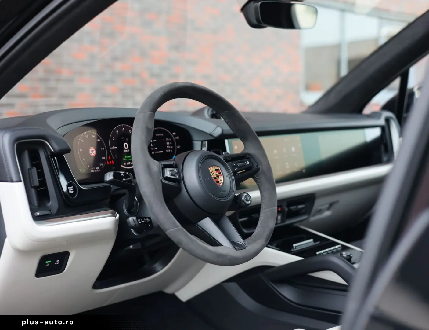 PORSCHE Cayenne E-Hybrid