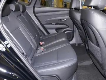 HYUNDAI TUCSON Plug-In-Hybrid 4WD Prime VOLLAUSSTATTUNG
