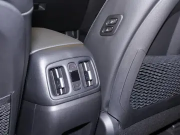 HYUNDAI TUCSON Plug-In-Hybrid 4WD Prime VOLLAUSSTATTUNG