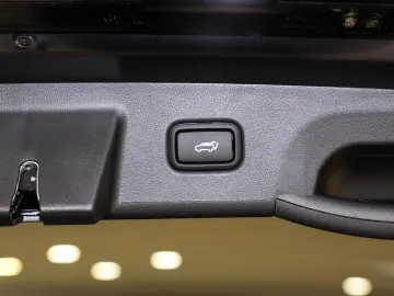 HYUNDAI TUCSON Plug-In-Hybrid 4WD Prime VOLLAUSSTATTUNG