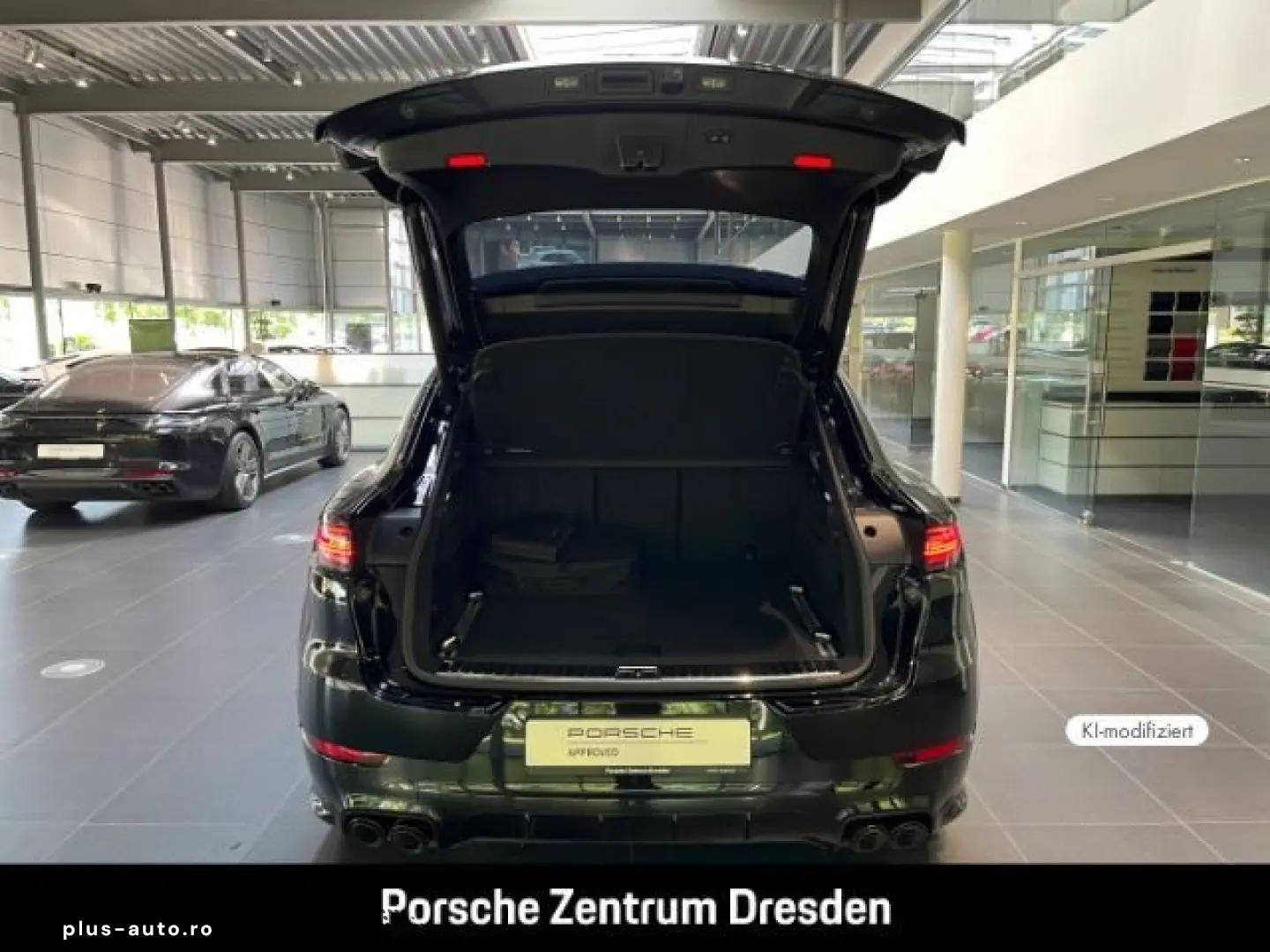 PORSCHE Cayenne E-Hybrid Coupe Platinum Edition Head-Up
