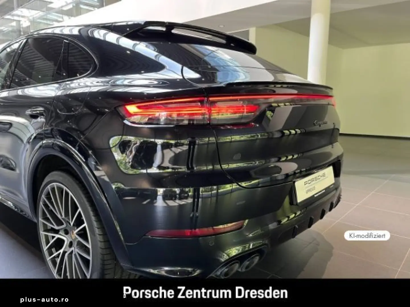 PORSCHE Cayenne E-Hybrid Coupe Platinum Edition Head-Up