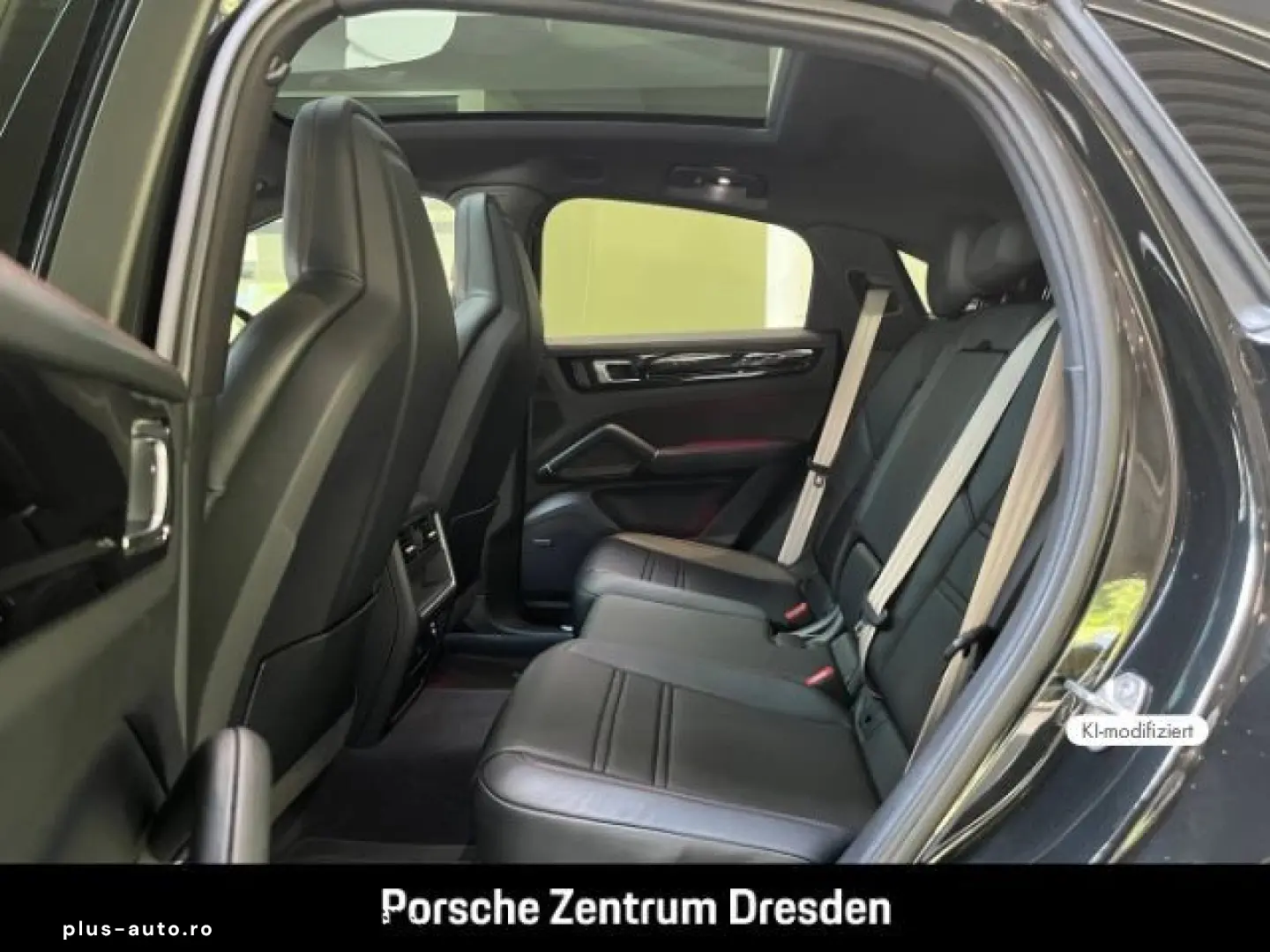 PORSCHE Cayenne E-Hybrid Coupe Platinum Edition Head-Up