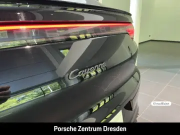 PORSCHE Cayenne E-Hybrid Coupe Platinum Edition Head-Up