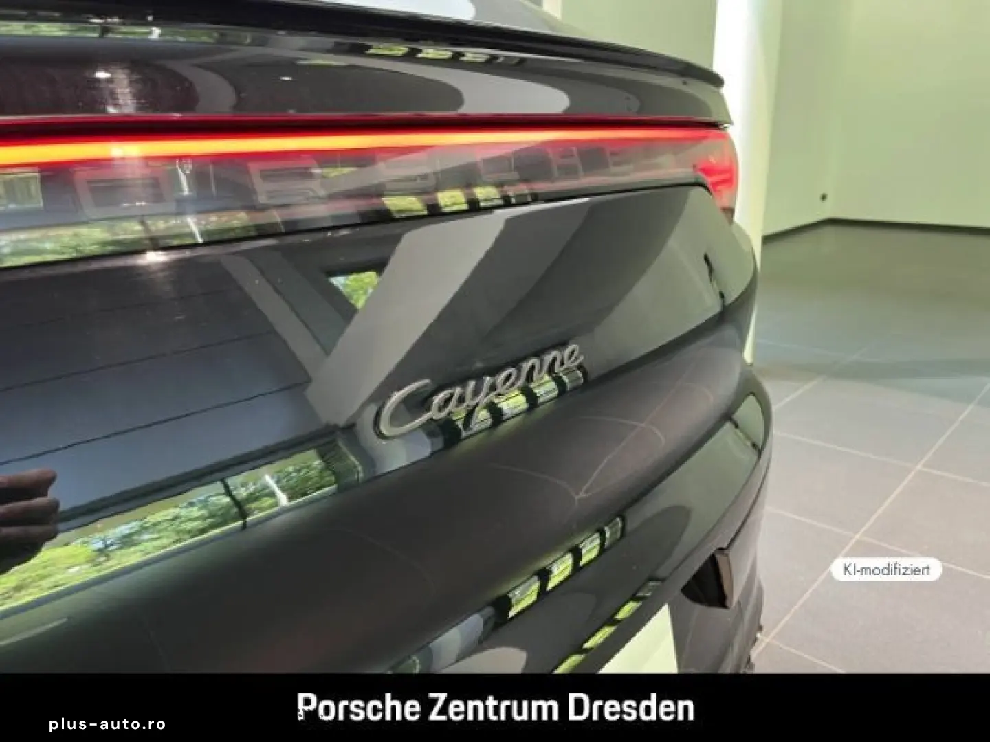 PORSCHE Cayenne E-Hybrid Coupe Platinum Edition Head-Up