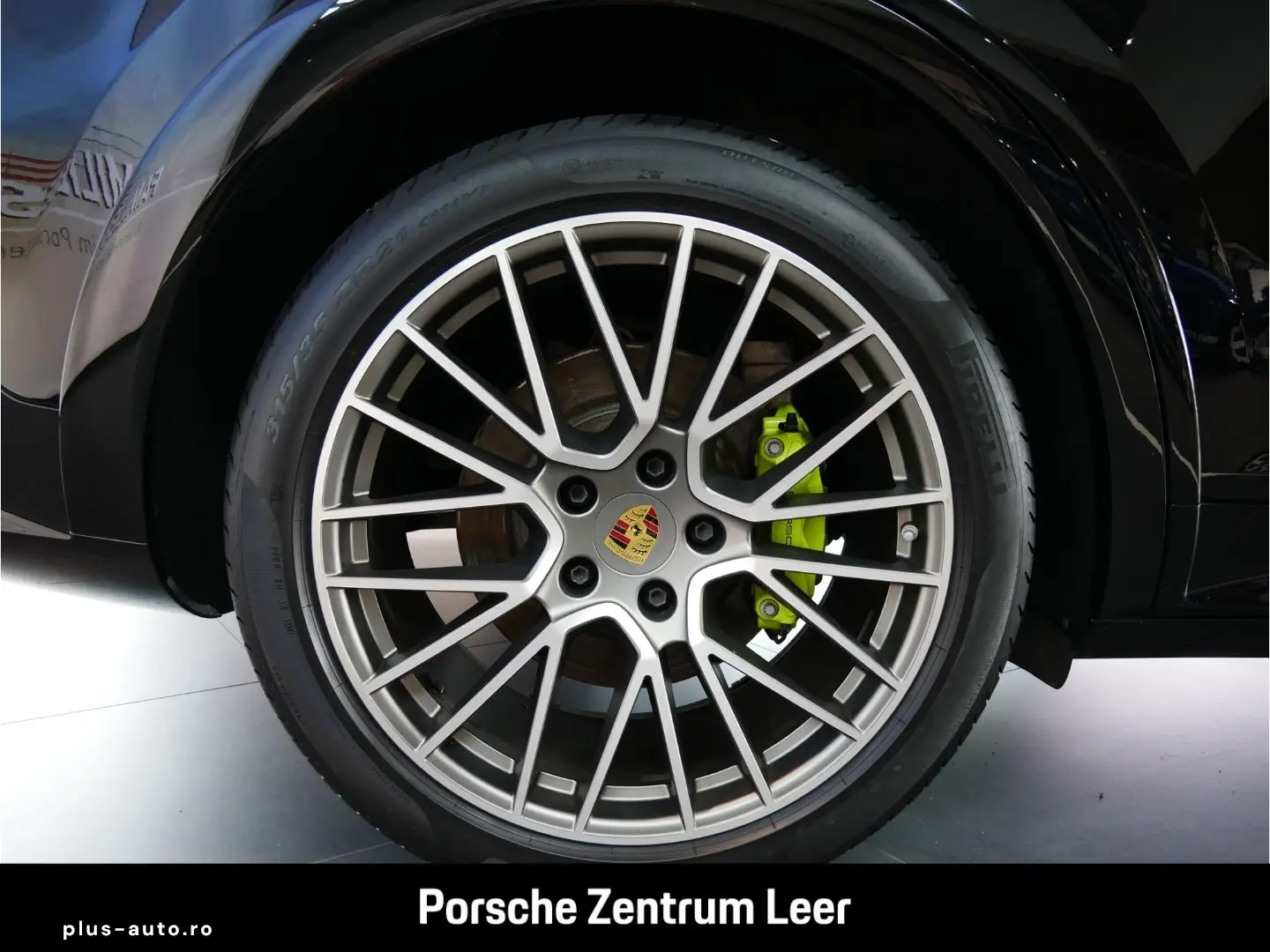 PORSCHE Cayenne E-Hybrid Platinum Pano Luftf. BOSE 360