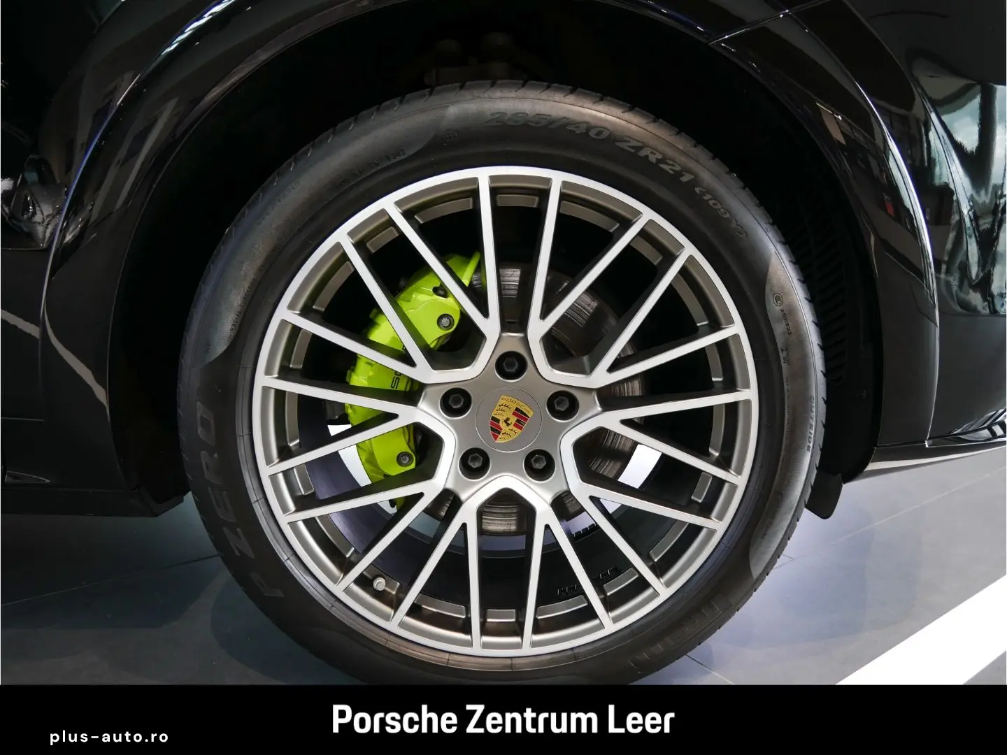 PORSCHE Cayenne E-Hybrid Platinum Pano Luftf. BOSE 360