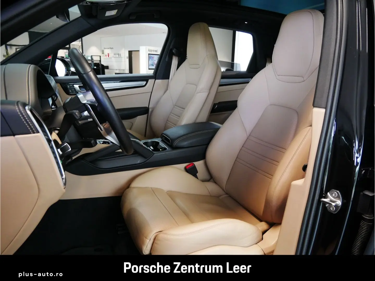PORSCHE Cayenne E-Hybrid Platinum Pano Luftf. BOSE 360