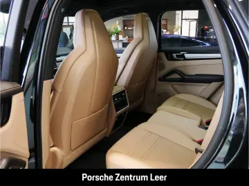 PORSCHE Cayenne E-Hybrid Platinum Pano Luftf. BOSE 360