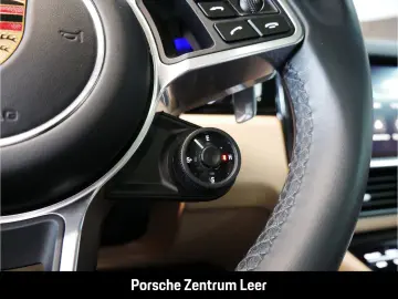 PORSCHE Cayenne E-Hybrid Platinum Pano Luftf. BOSE 360