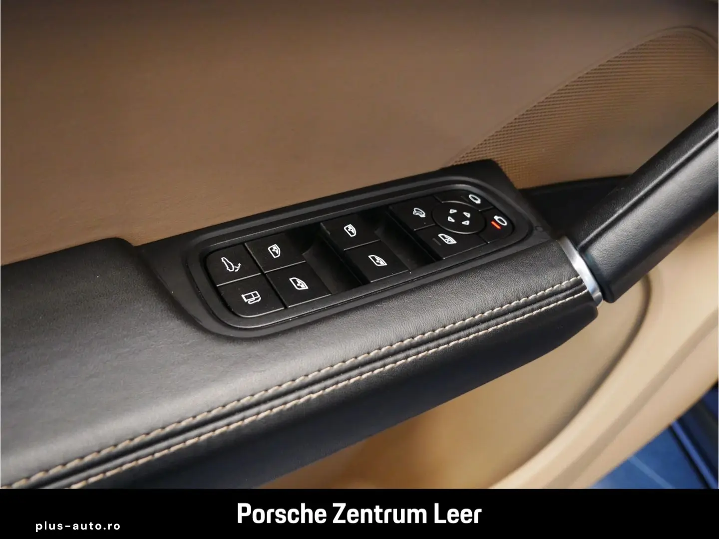 PORSCHE Cayenne E-Hybrid Platinum Pano Luftf. BOSE 360