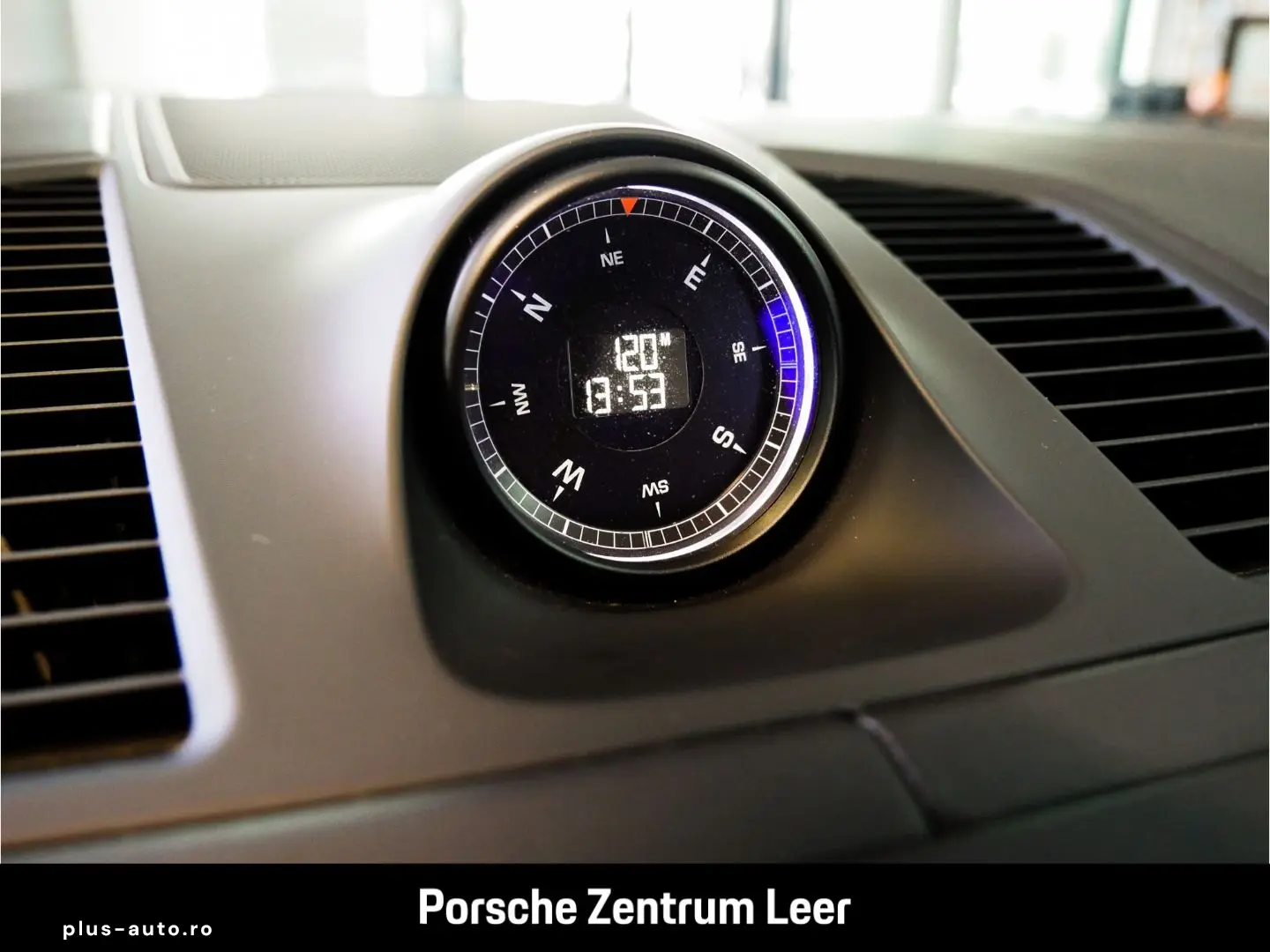 PORSCHE Cayenne E-Hybrid Platinum Pano Luftf. BOSE 360