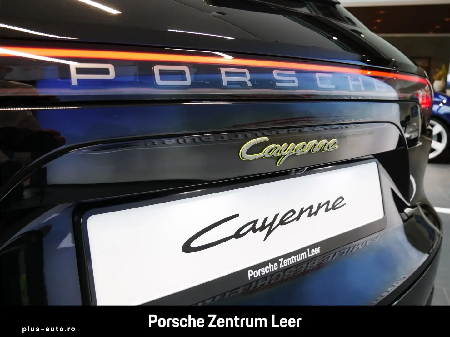 PORSCHE Cayenne E-Hybrid Platinum Pano Luftf. BOSE 360