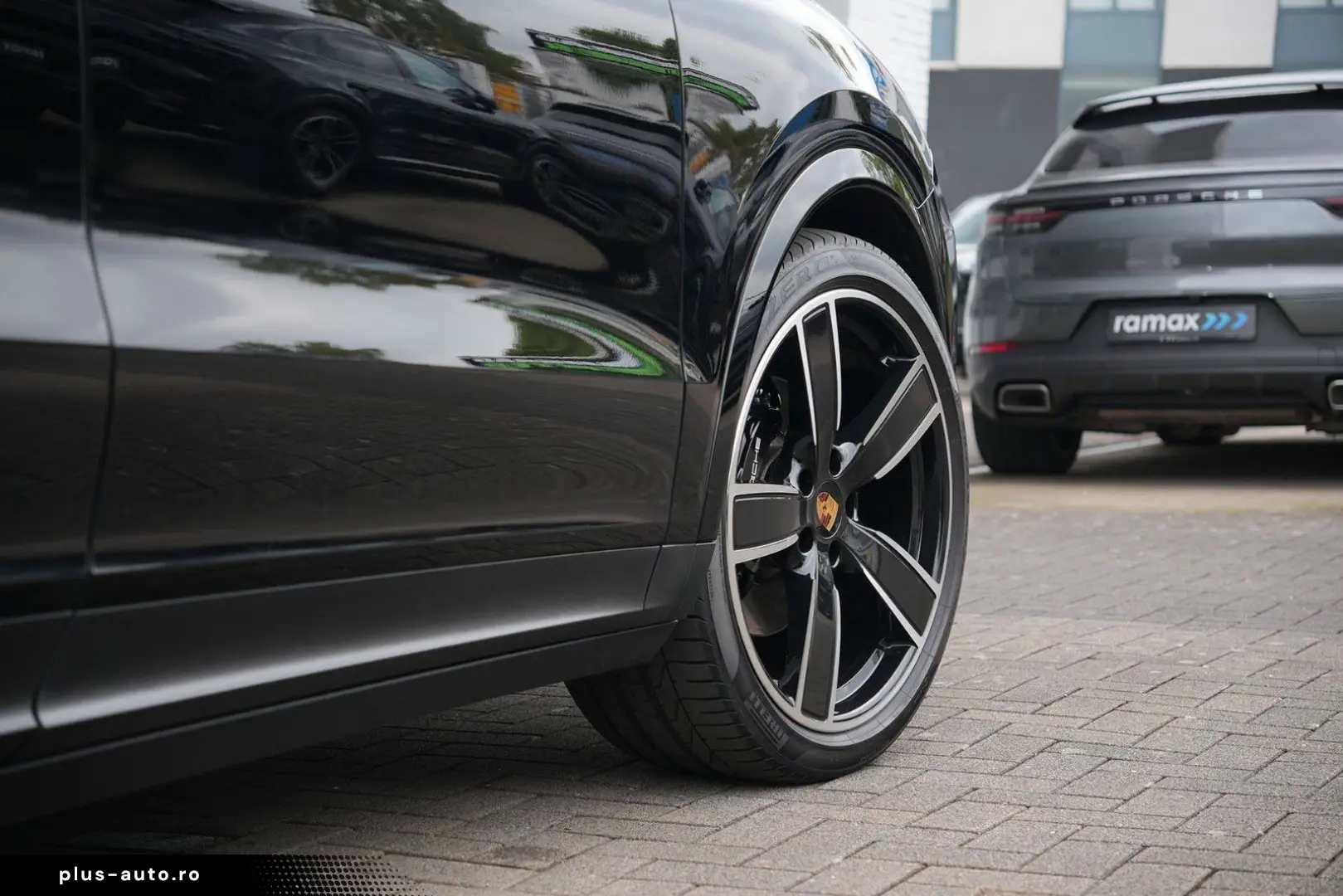 PORSCHE Cayenne E-Hybrid Coupé PLATINUM-INNO-SPORTABGAS