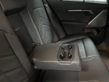 BMW 550e xDrive M Sport 20 LM Head-Up Autobahnass.