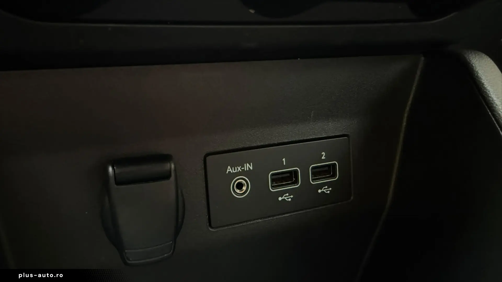 Clio Zen Garantie 36 luni TVA Led