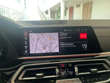 BMW X5 xDrive 30d M-Sport HUD ACC RFK Memory Navi Le