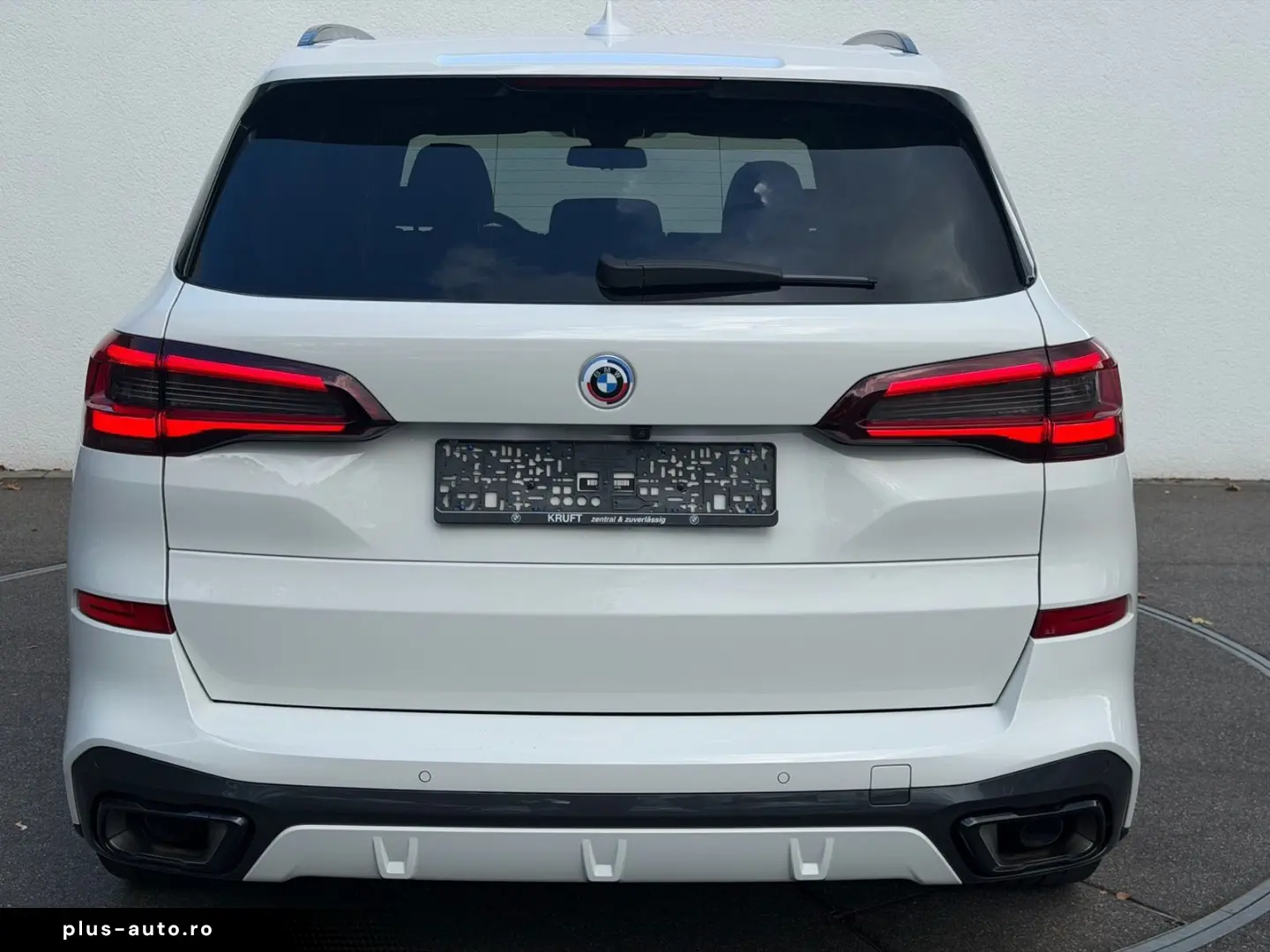 BMW X5 xDrive30d M SPORT PANO AHK KAMERA HUD LM22 HK