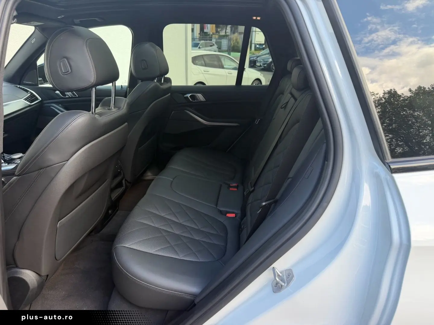 BMW X5 xDrive30d M SPORT PANO AHK KAMERA HUD LM22 HK