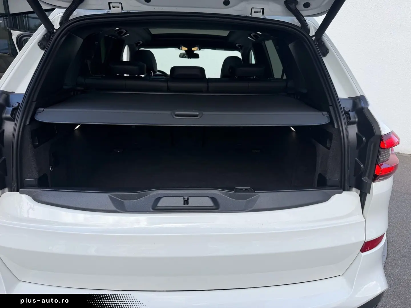 BMW X5 xDrive30d M SPORT PANO AHK KAMERA HUD LM22 HK