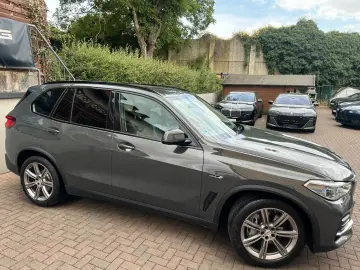 BMW X5 xDr45e AHK Sitzklima Laser H&K DA-Prof 360