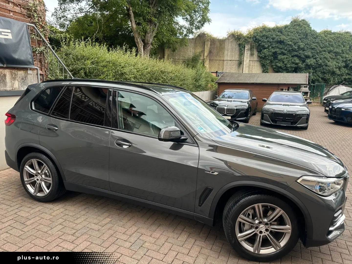 BMW X5 xDr45e AHK Sitzklima Laser H&K DA-Prof 360