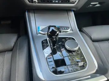 BMW X5 xDr45e AHK Sitzklima Laser H&K DA-Prof 360