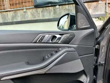 BMW X5 xDr45e AHK Sitzklima Laser H&K DA-Prof 360