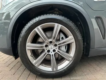 BMW X5 xDr45e AHK Sitzklima Laser H&K DA-Prof 360