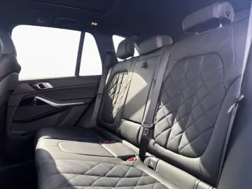 BMW X5 xD40d M SPORT DAPr 360  HUD Pano AHK
