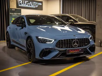 Mercedes-Benz AMG GT-S 63 SE PERFORMANCE