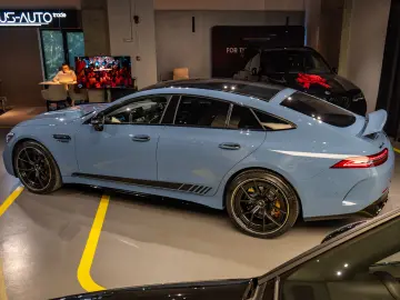 Mercedes-Benz AMG GT-S 63 SE PERFORMANCE