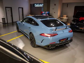 Mercedes-Benz AMG GT-S 63 SE PERFORMANCE