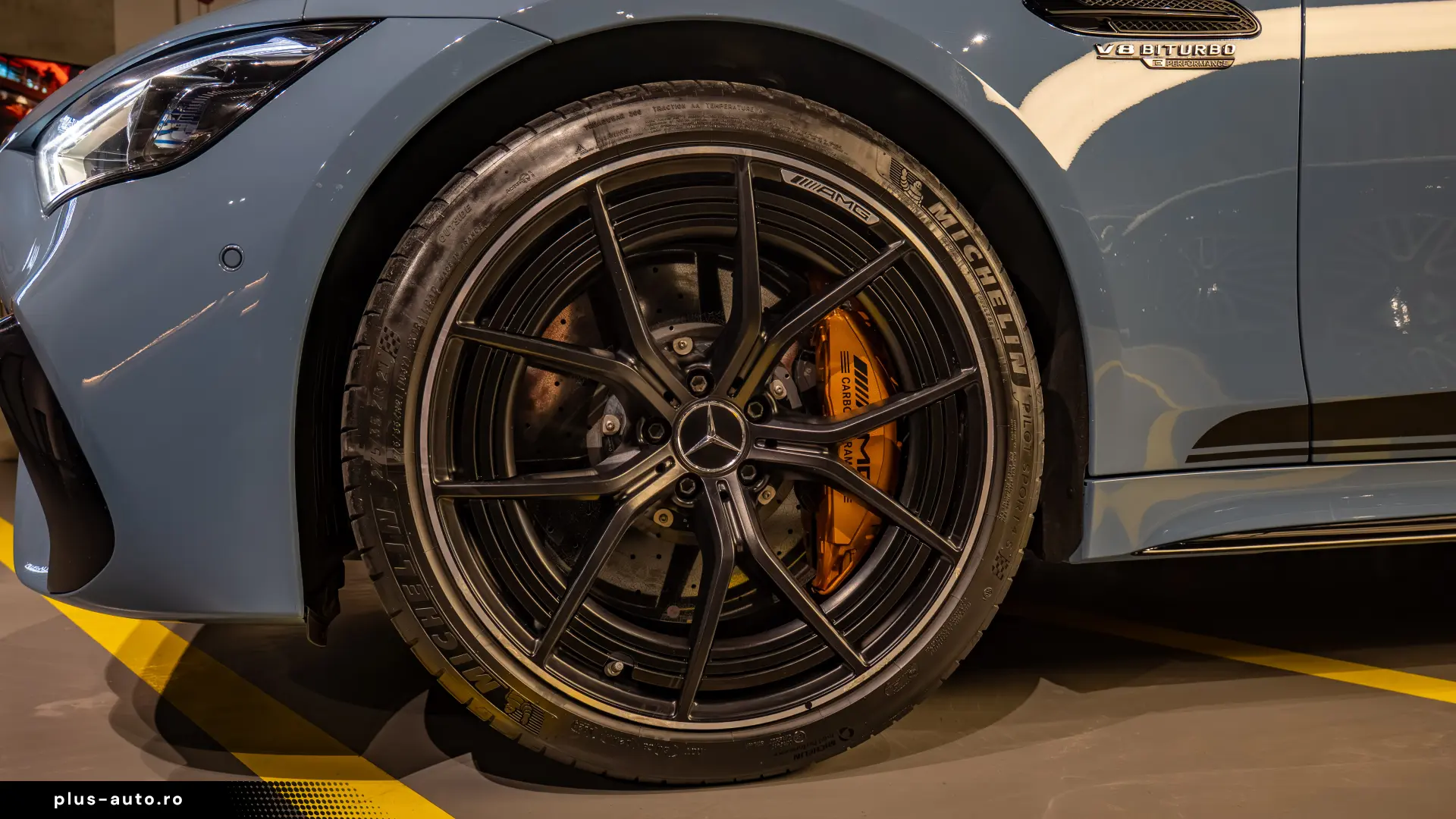 Mercedes-Benz AMG GT-S 63 SE PERFORMANCE