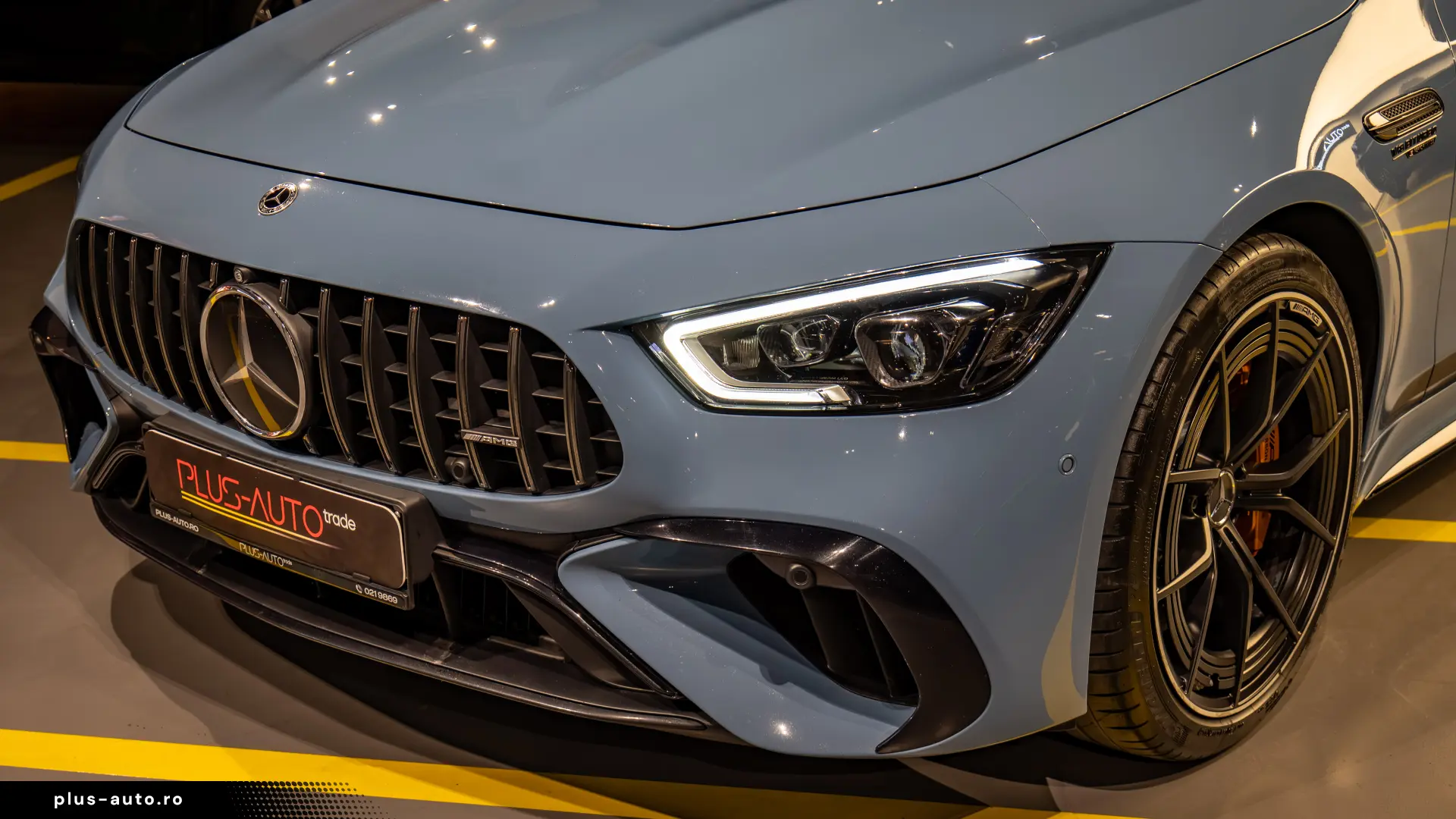 Mercedes-Benz AMG GT-S 63 SE PERFORMANCE