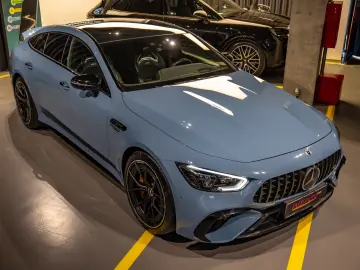 Mercedes-Benz AMG GT-S 63 SE PERFORMANCE
