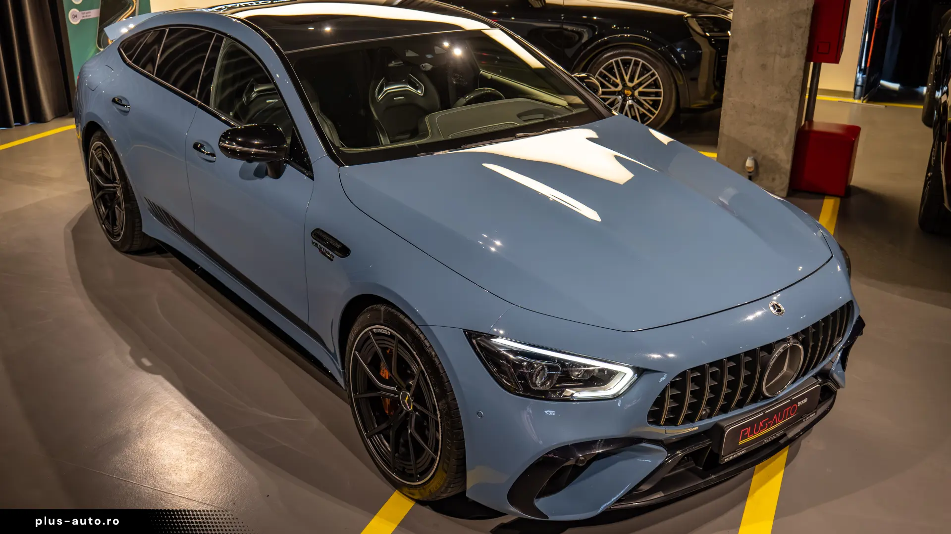 Mercedes-Benz AMG GT-S 63 SE PERFORMANCE