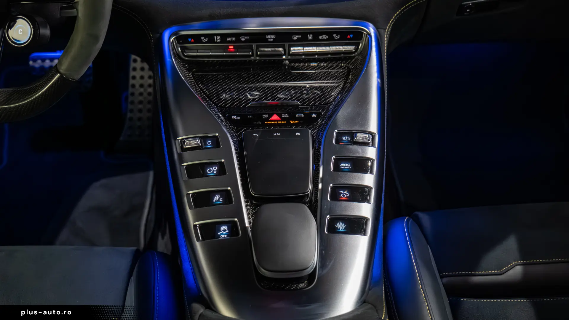 Mercedes-Benz AMG GT-S 63 SE PERFORMANCE