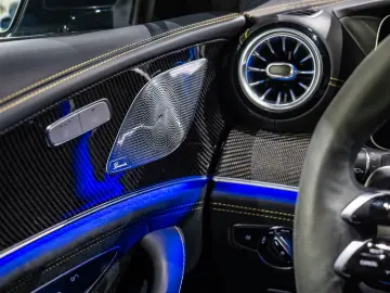 Mercedes-Benz AMG GT-S 63 SE PERFORMANCE