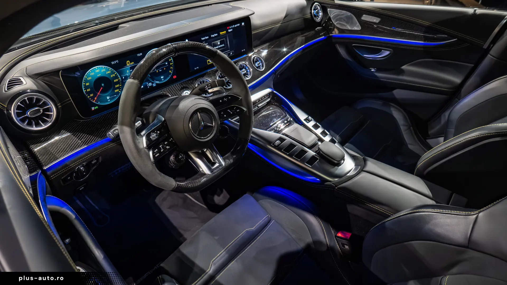 Mercedes-Benz AMG GT-S 63 SE PERFORMANCE