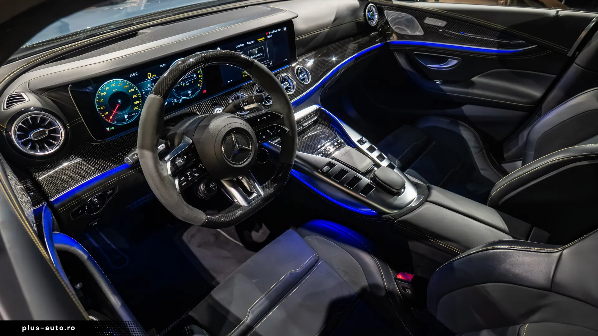 Mercedes-Benz AMG GT-S 63 SE PERFORMANCE