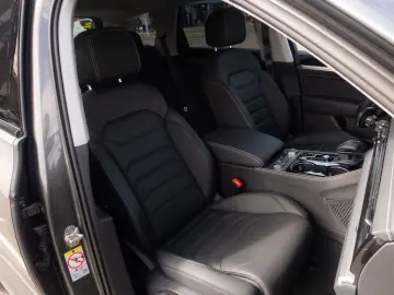 Volkswagen Touareg Elegance V6 TDI - MY2026