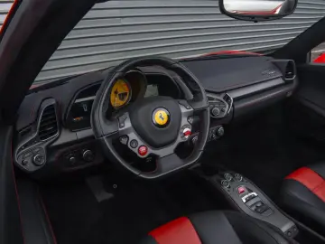 Ferrari 458 Italia Spider - LIVRARE RAPIDA!