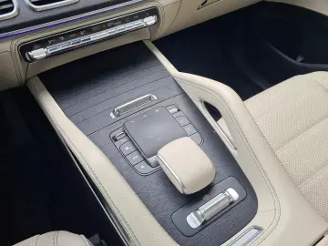 Mercedes-Benz GLS 450 d 4Matic AHK HeadUp  pano
