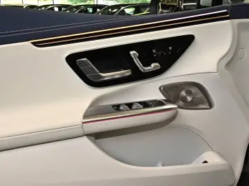Mercedes-Benz EQE 43 AMG 4M Premium  Hyperscr PANO HUD